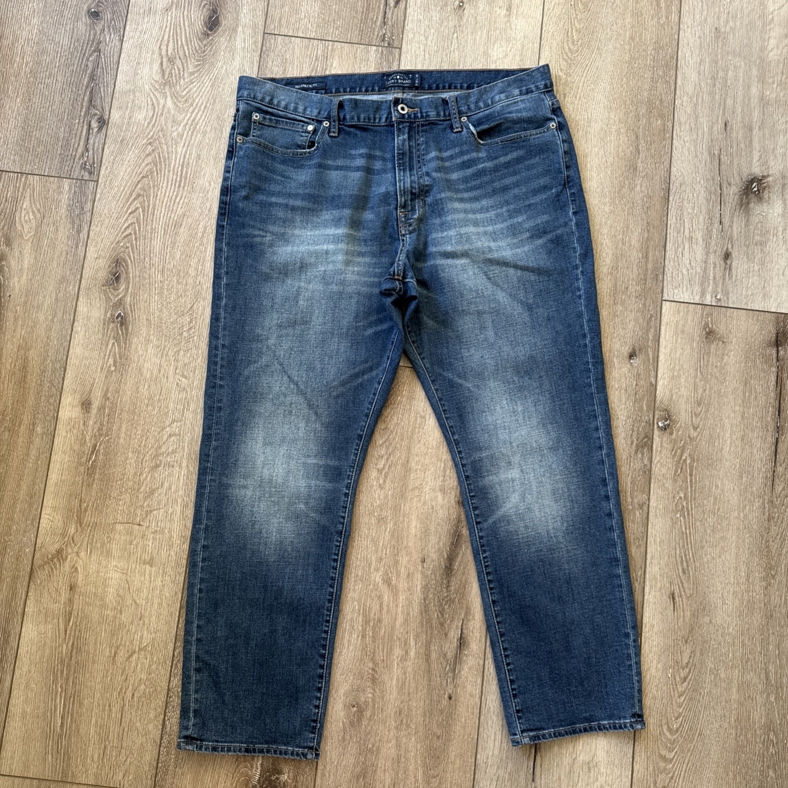 Lucky Brand 410 Athletic Slim Fit 38x30 Blue Jeans Denim Nice 416
